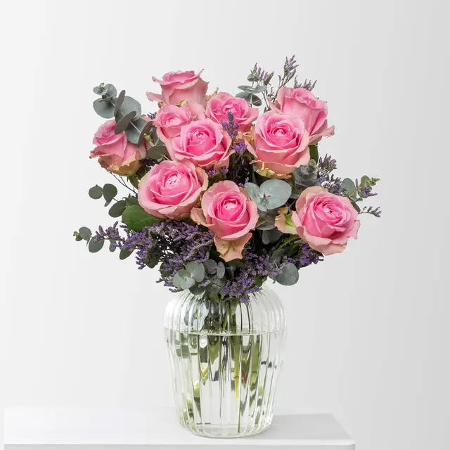 Blumenstrauß 'Von Herzen', handgebunden