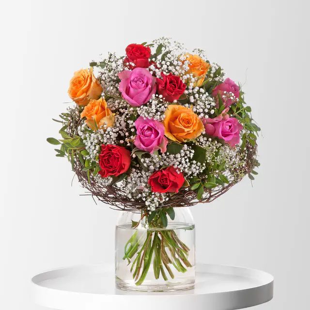 Blumenstrauß 'Mit Liebe', handgebunden